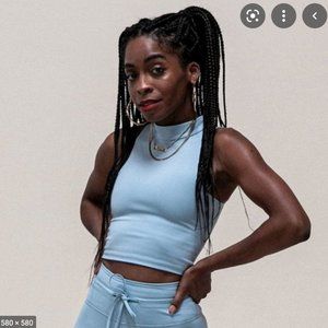 Girlfriend collective freddie crop in Sky blue Sz M